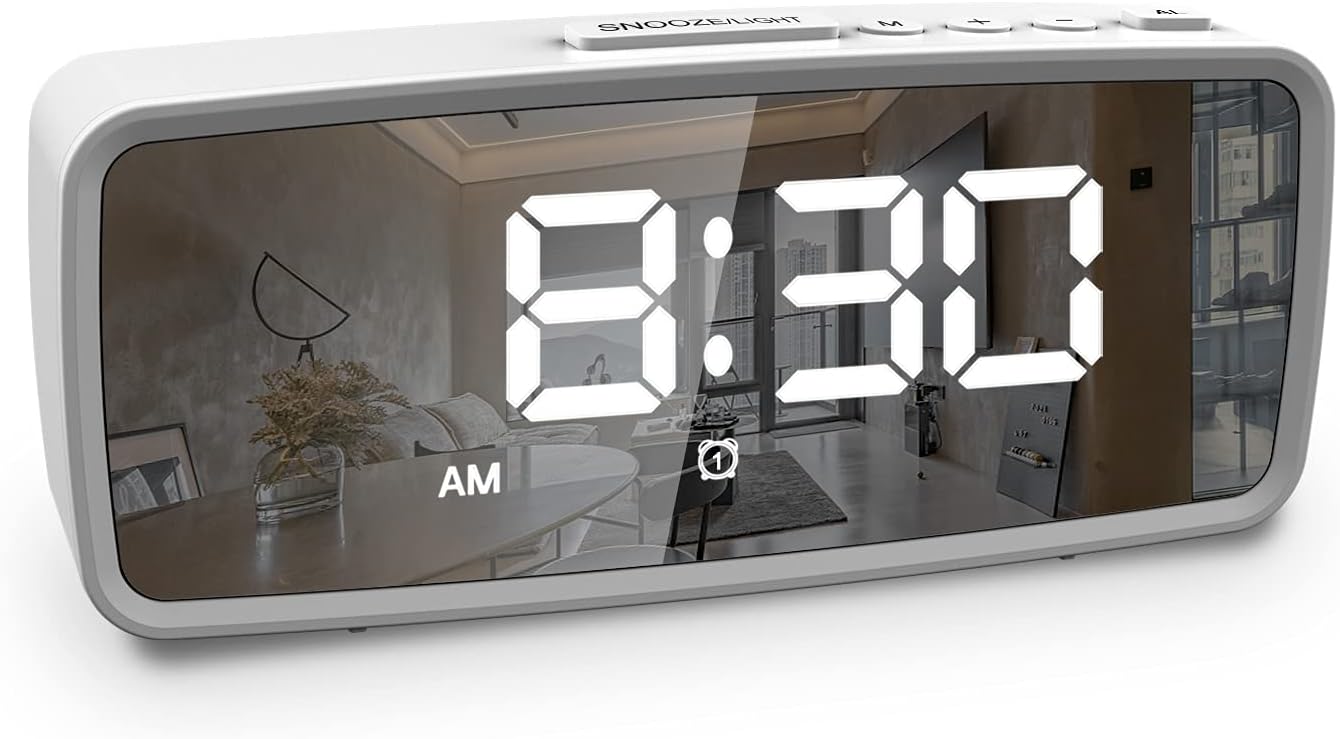 Small Desk Clock, Digital Alarm Clock Battery Operated for Bedroom, with Dimmer, Dual Alarms, Snooze, Electric Bedside Desk Clock for Home, Office, Teens