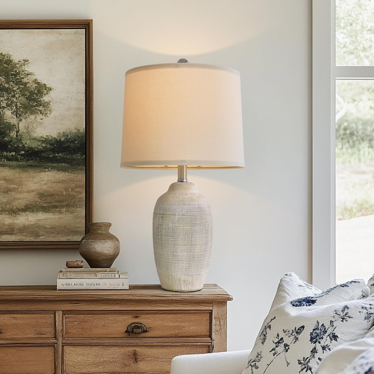 USumkky 24 inch Vintage Ceramic Table Lamp with 5FT Cord – Single Farmhouse Rustic Bedside Lamp with Natural Textured Finish, Nightstand Lamps for Living Room, Bedroom, End Table Beige