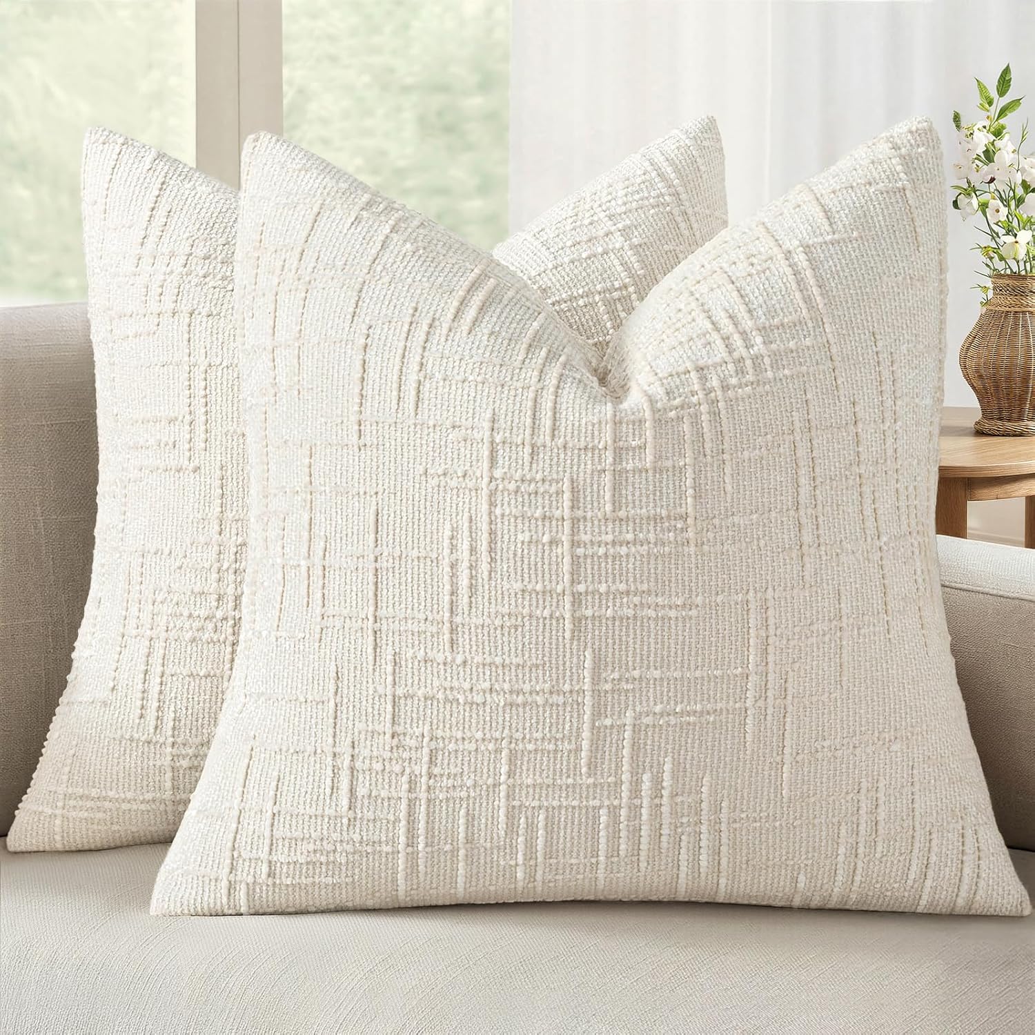 MIULEE Textured Throw Pillow Covers Thick Chenille Decorative Pillows Cream White 18×18 Inch Set of 2 Modern Boho Farmhouse Home Decor Neutral Cushion Covers for Couch Sofa Living Room Bedroom
