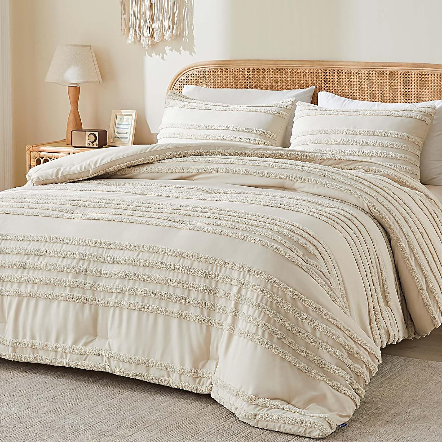 BEDELITE Boho Comforter Set Queen – Tufted Boho Bedding Set, Beige | Soft & Lightweight Comforter for All Seasons, Jacquard Farmhouse Bedding with 2 Pillowcases