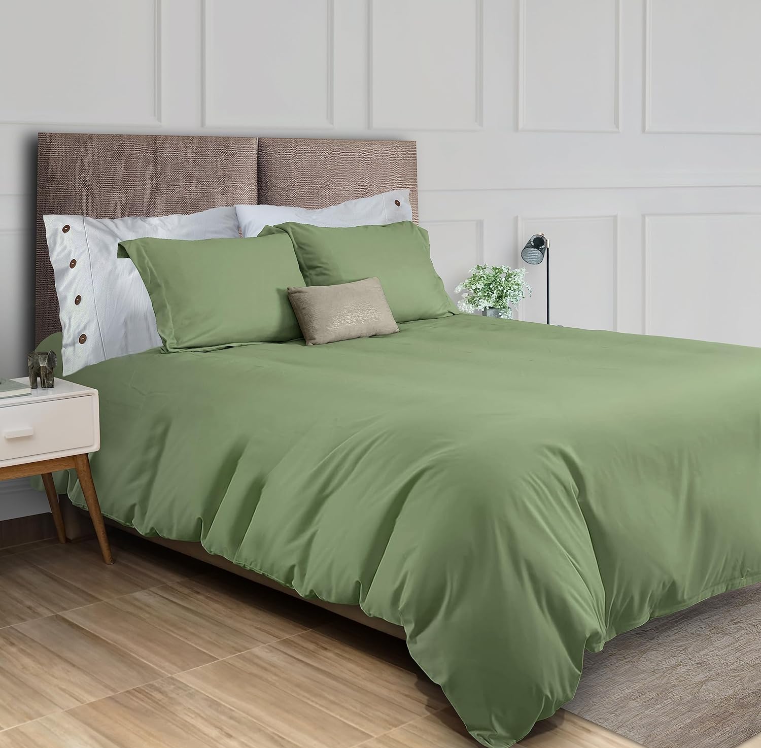 White Classic Sage Green Duvet Cover King Size, Microfiber Duvet Cover with Zipper, Duvet Cover Set with 2 Pillow Shams, Luxury Soft Comforter Cover King Size, 104 x 90 | Comforter Not Included