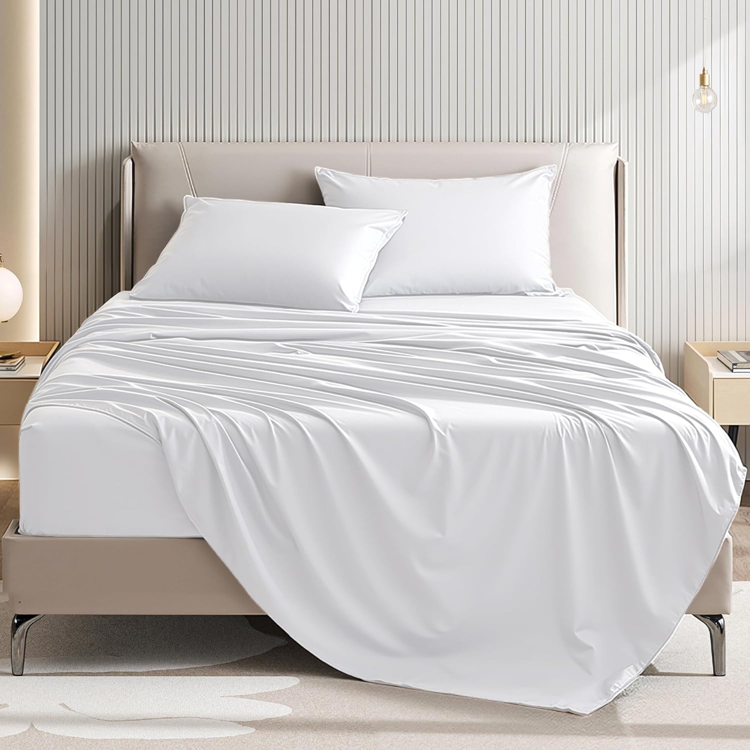 Queen Size 4 Piece Sheet Set – Comfy Breathable & Cooling Bed Sheets Set, Soft and Wrinkle Free, Deep Pockets, Easy & Secure Fit, Hotel Luxury Bedding for Women, Men – Oeko-Tex – White