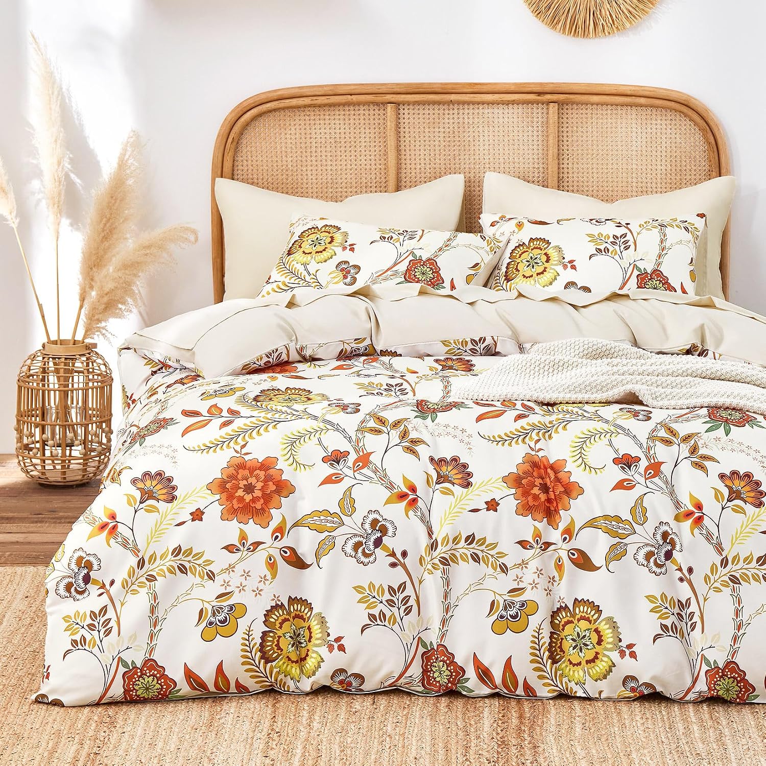 Wake In Cloud – Boho Comforter Set, Floral Shabby Chic Style with Colorful Flowers and Funky Vines Pattern, Soft Lightweight Bedding, 3 Pieces, Cream Beige, Queen Size