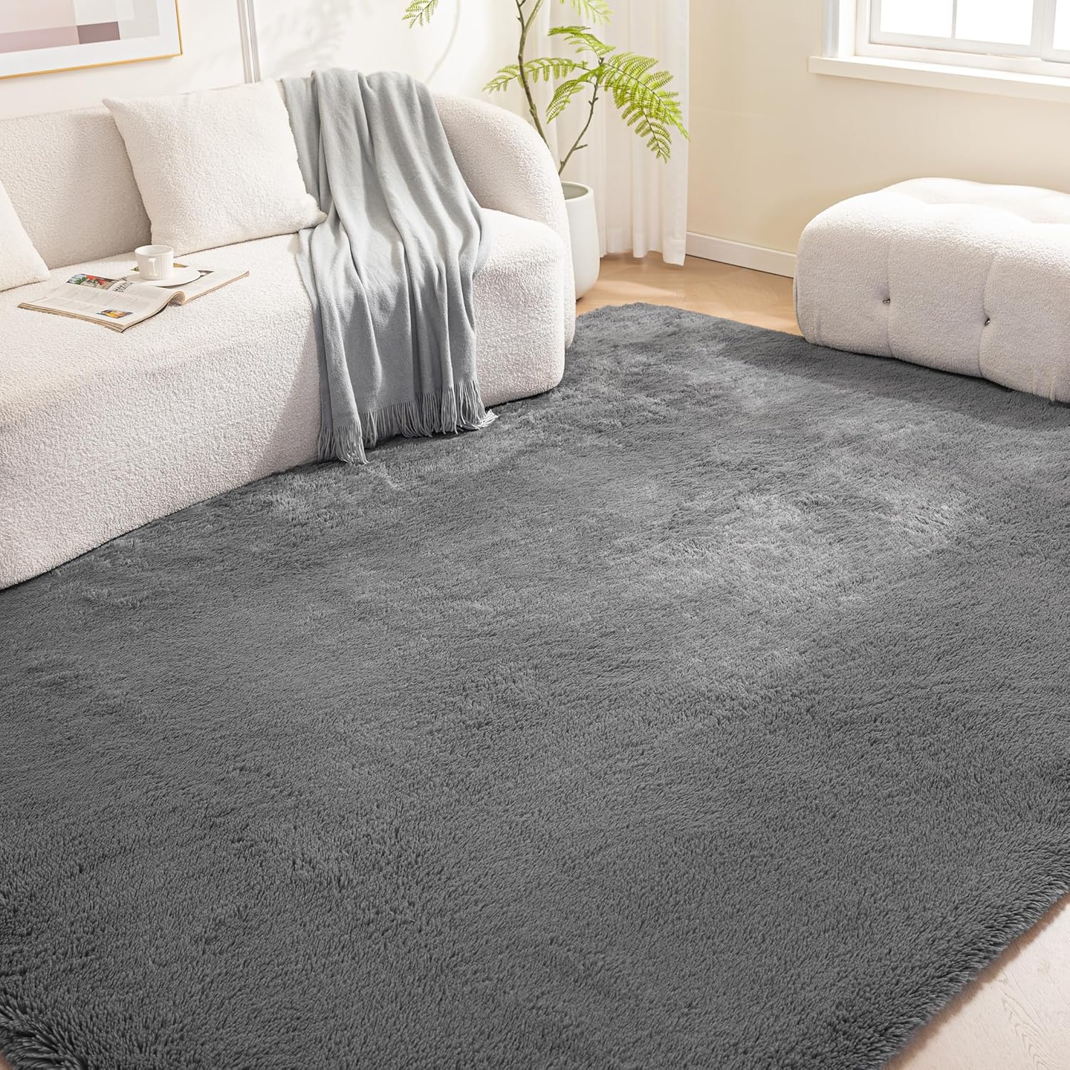 Amazon Basics Fluffy Washable Area Rug, Shaggy Carpet for Living Room, Bedroom, 5′ W × 7′ L, Dark Gray