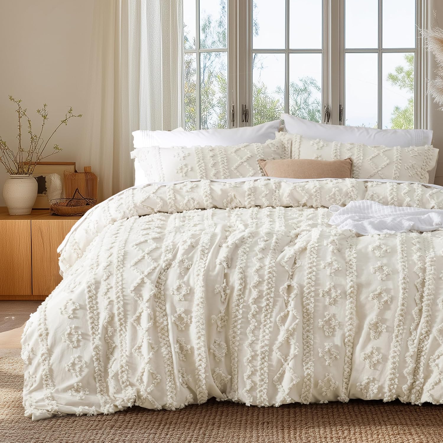 Bedsure Boho Duvet Cover King, Tufted Embroidery, 3-Piece, Beige | Soft Brushed Microfiber, Lightweight Comforter Cover, Zipper Closure, 8 Interior Ties, Machine Washable, OEKO-TEX Certified
