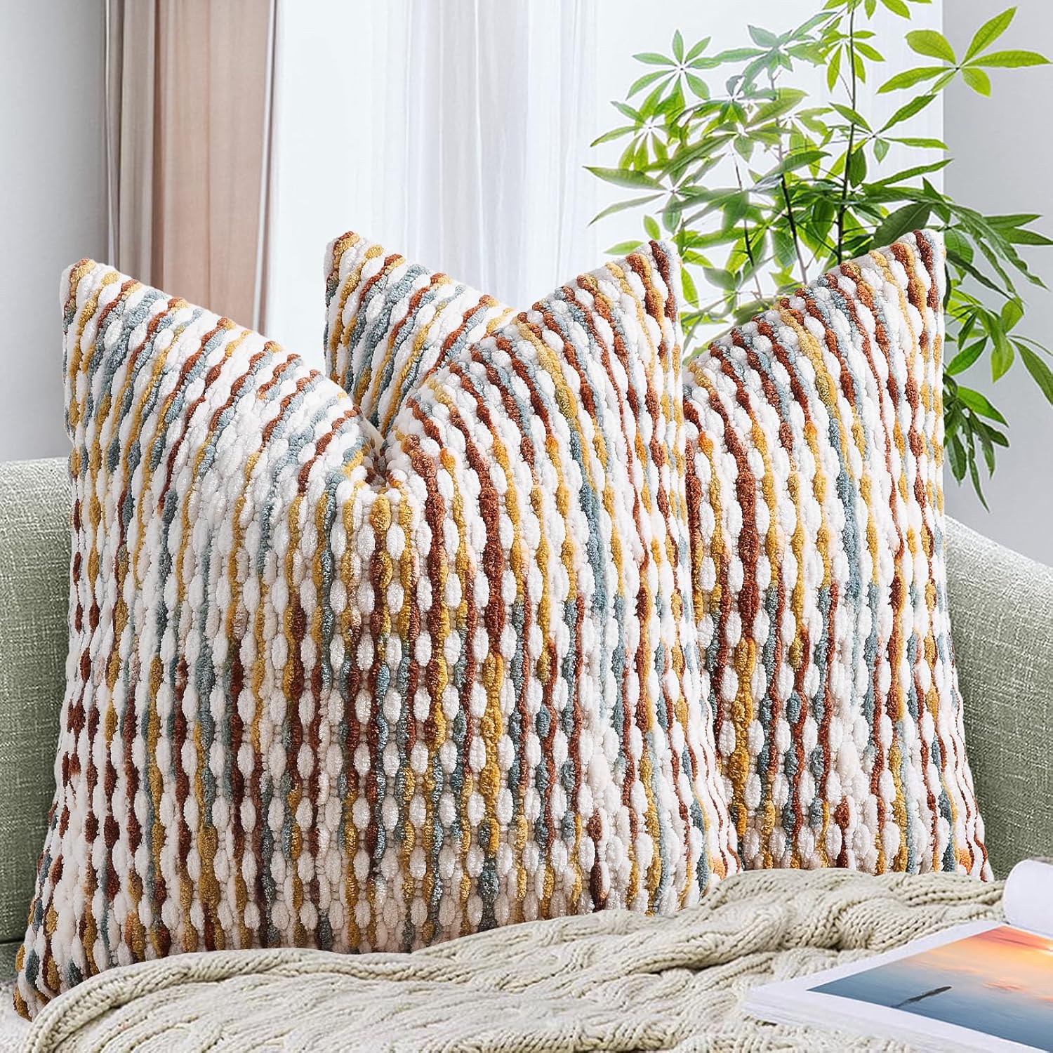 AmHoo Set of 2 Boho Chenille Pillow Cover Decorative Tufted Pillowcase for Couch Bed Sofa Bedroom Living Room Modern 18 x 18-Inch Brown