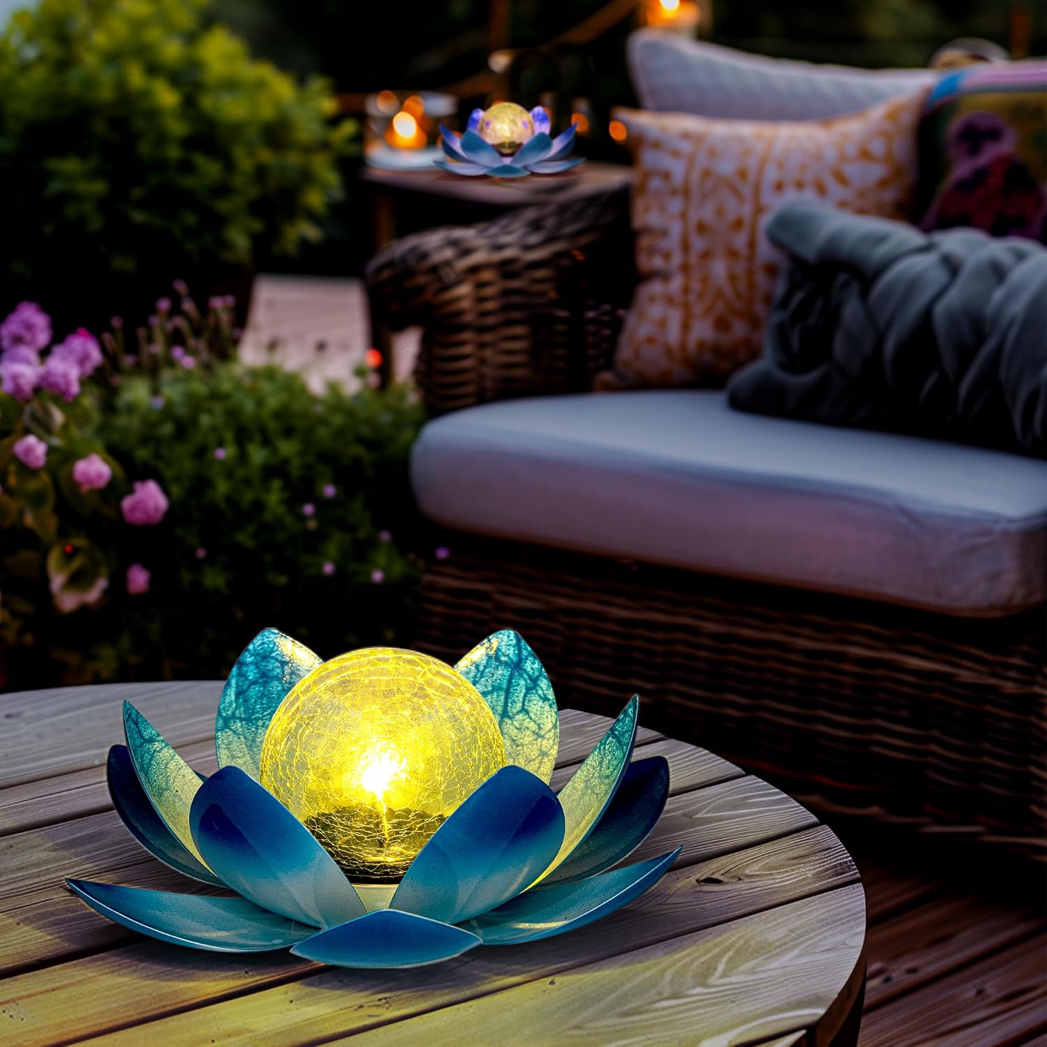 GIGALUMI Solar Light Outdoor Garden Decor, Lotus Flower Light Waterproof